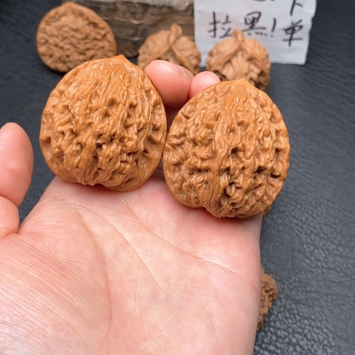 桃核把件尺寸40麦虎