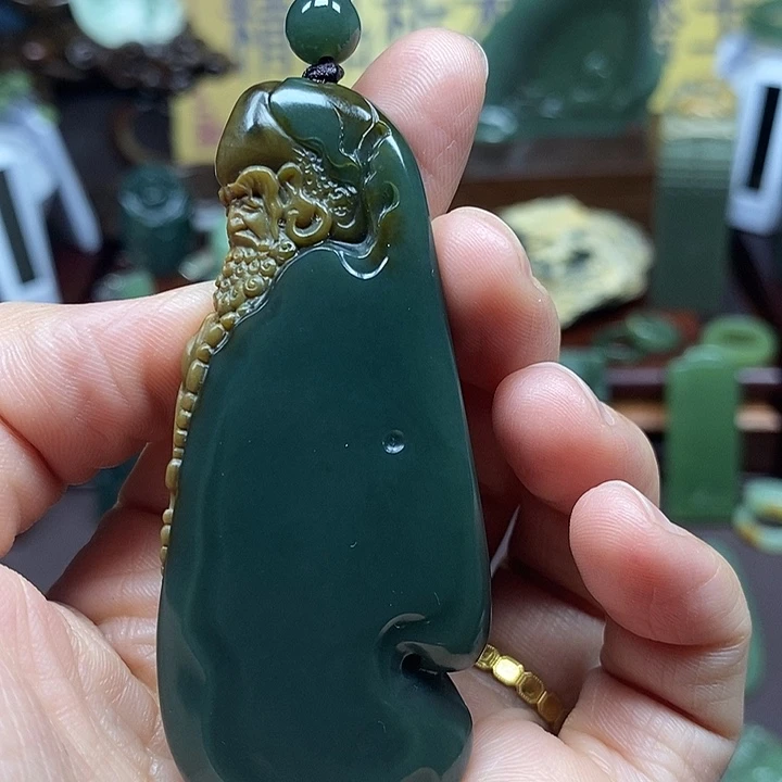 岫岩河磨玉（透闪石质玉）析木未镶嵌老*