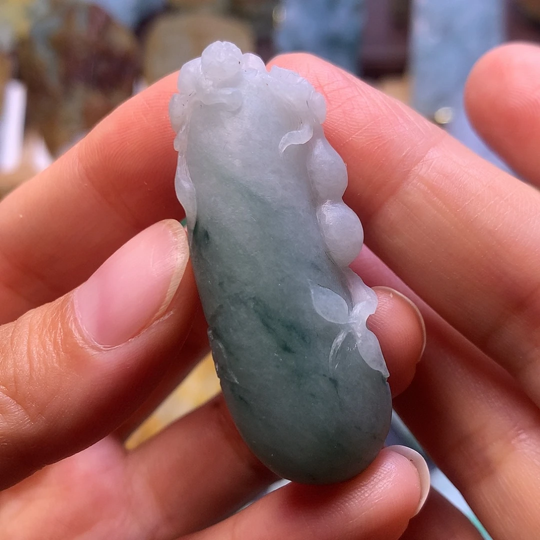 定制翡翠未镶嵌瓜