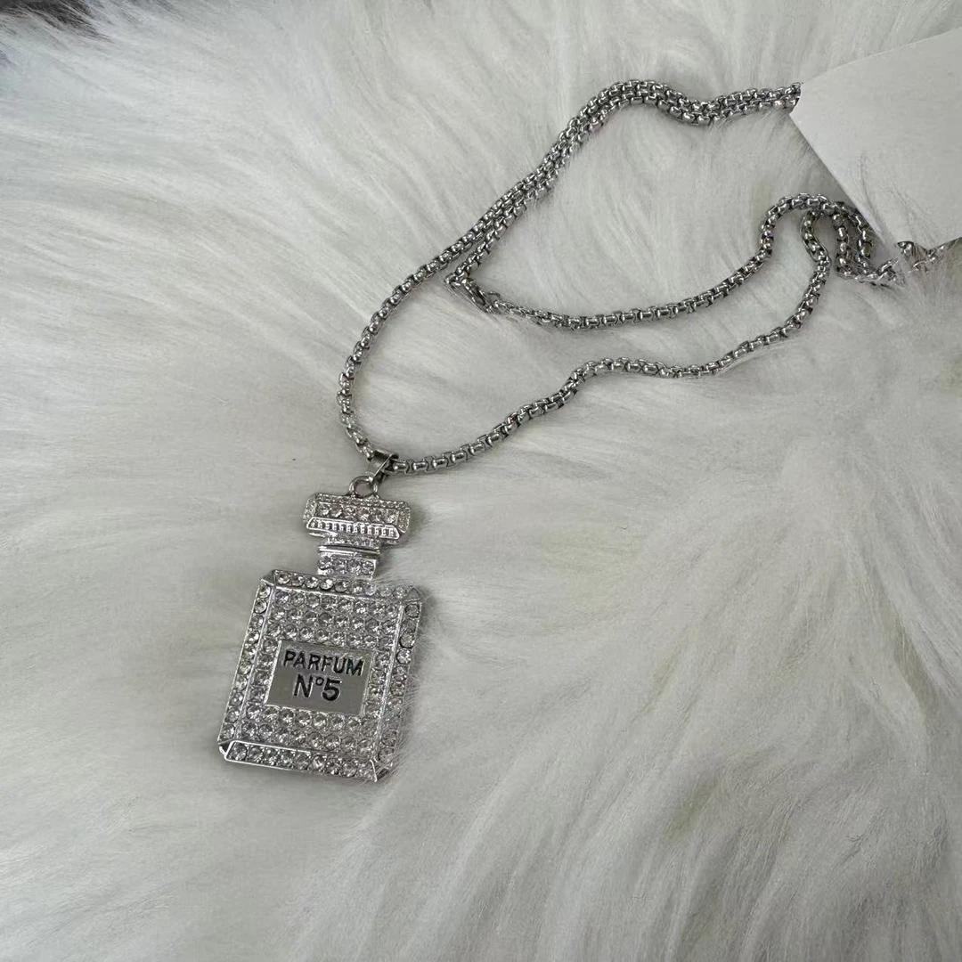 合金项链 【乔家】简约百搭大香水瓶项链毛衣链XL103