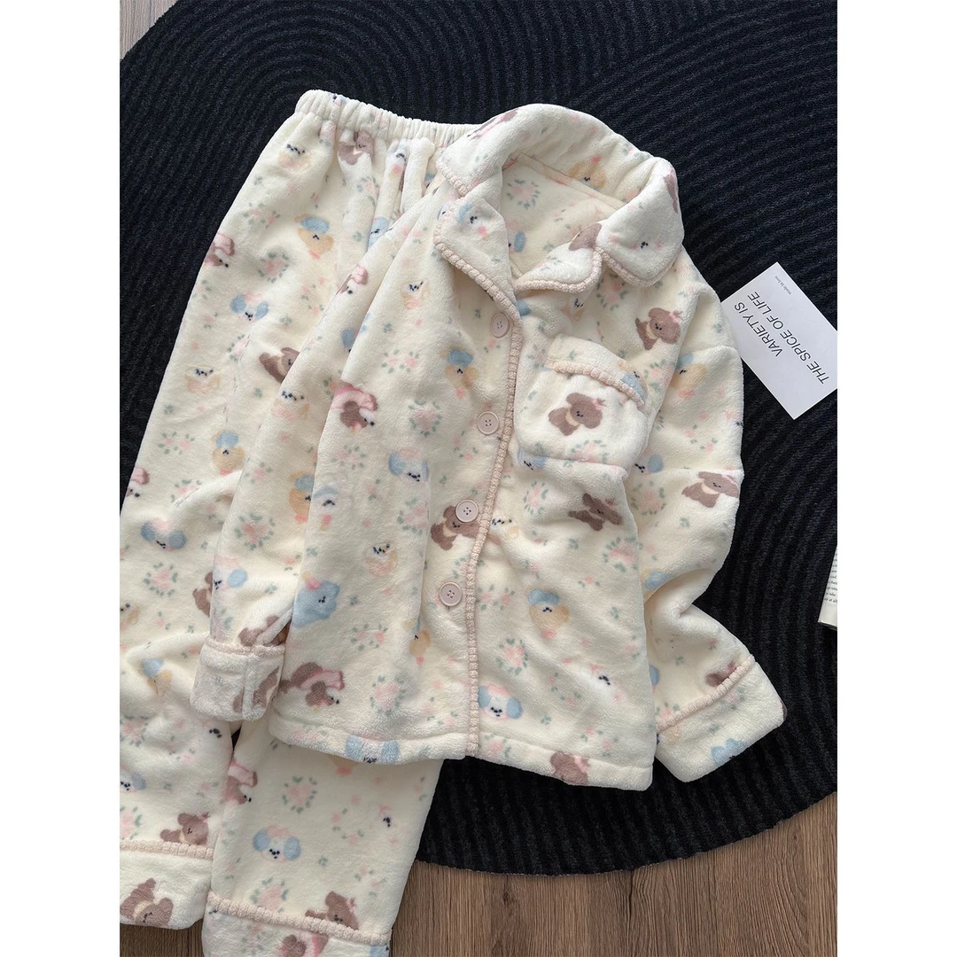 女款秋冬季卡通法兰绒加厚加绒长袖可外穿可爱小狗睡衣