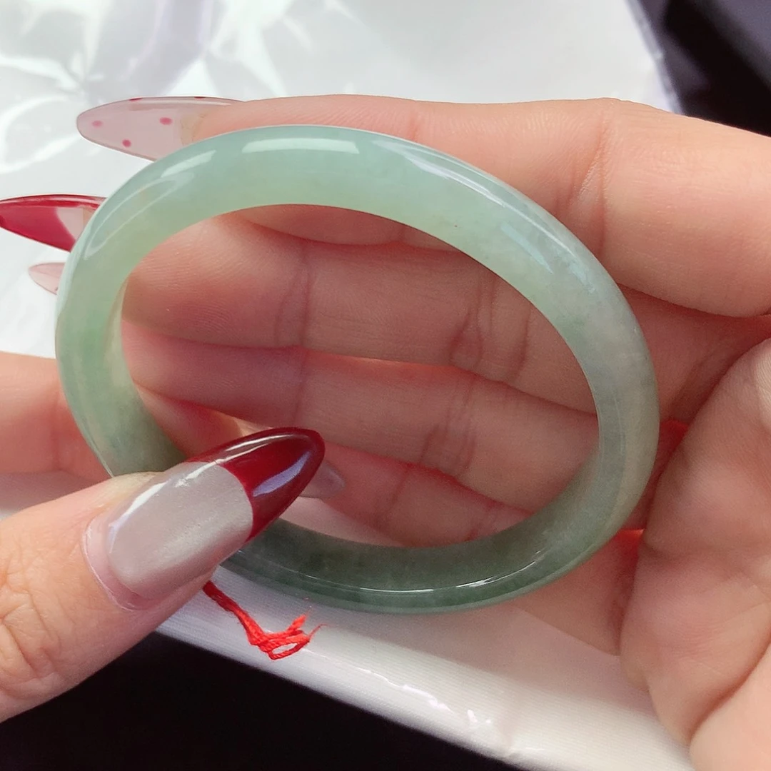 【闪购商品】翡翠手镯未镶嵌a 1101005