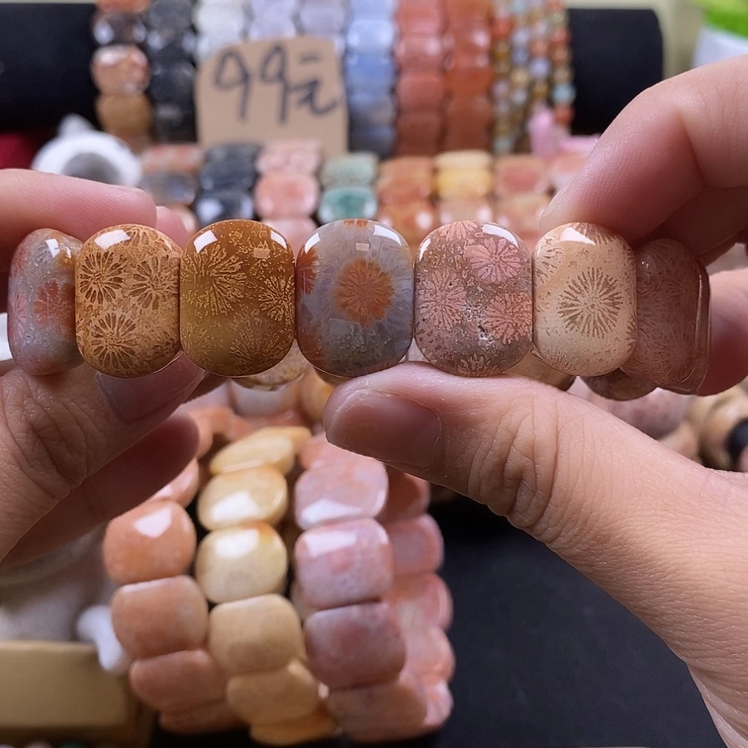 硅化珊瑚（珊瑚玉）未镶嵌手牌4