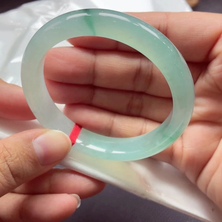 翡翠未镶嵌手镯天然缅甸A货翡翠