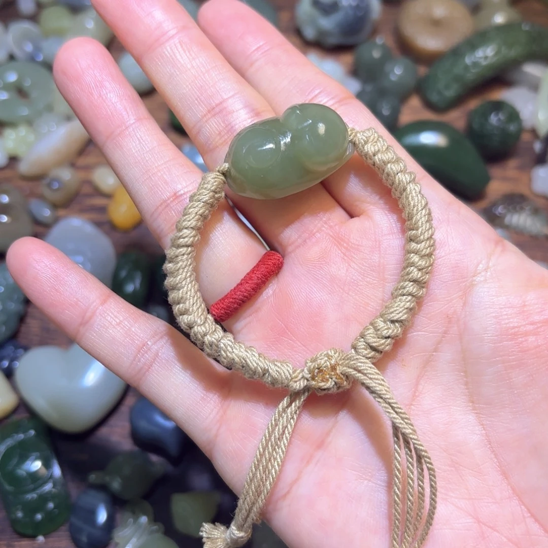 未镶嵌和田玉珠宝半成品