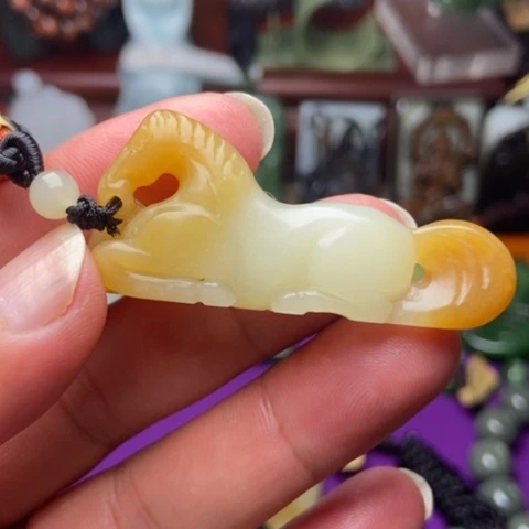未镶嵌手镯和田玉（糖玉）