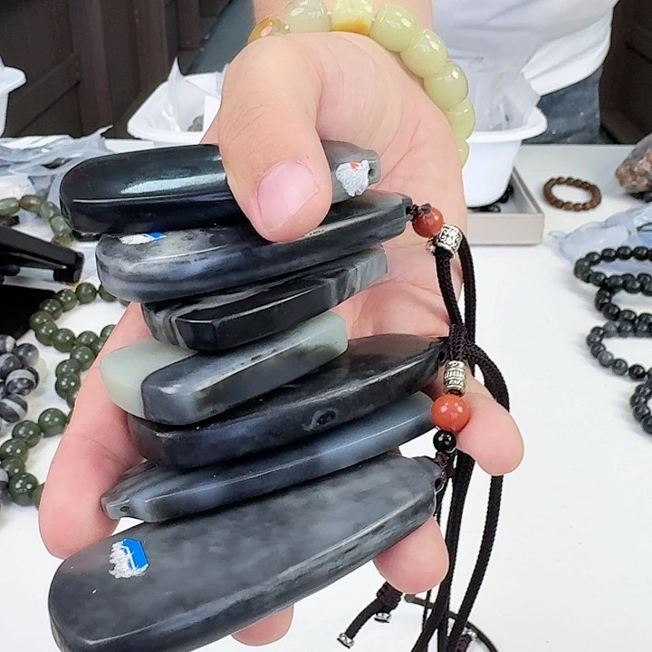 手链未镶嵌和田玉