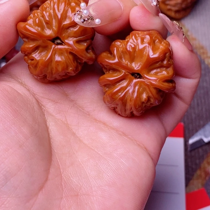 把件文玩核桃白狮子狮子头