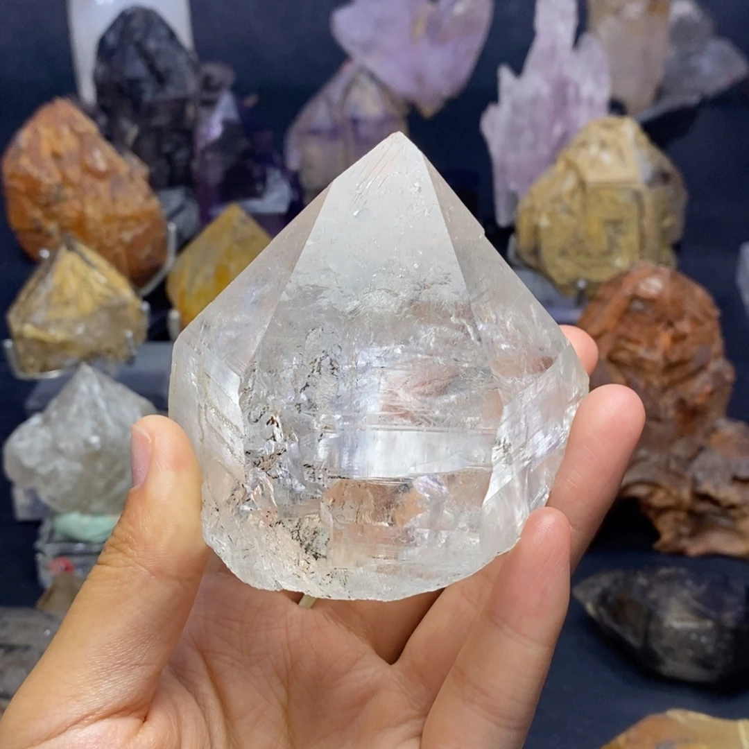 未镶嵌水晶摆件巴基斯坦喜马369.4克漏