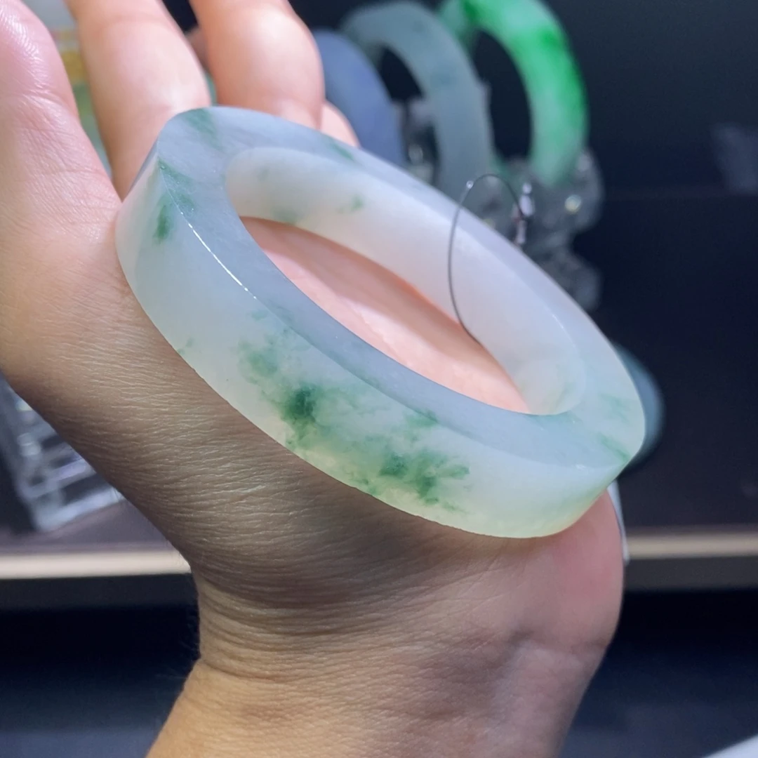 定制翡翠翡翠手镯未镶嵌