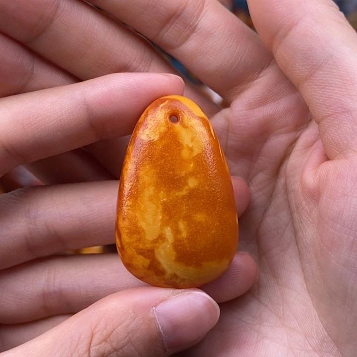 未镶嵌琥珀裸石蜜蜡M