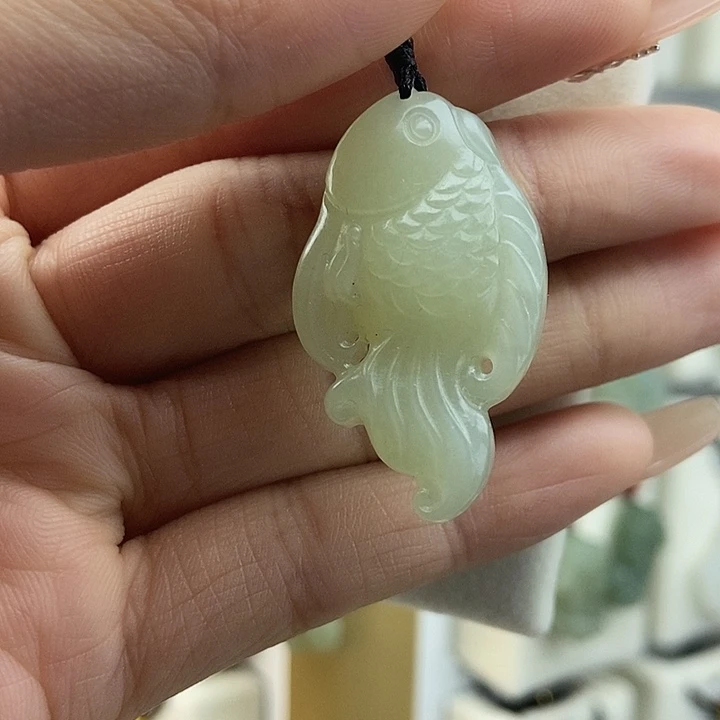 呆***海和田玉未镶嵌颈饰