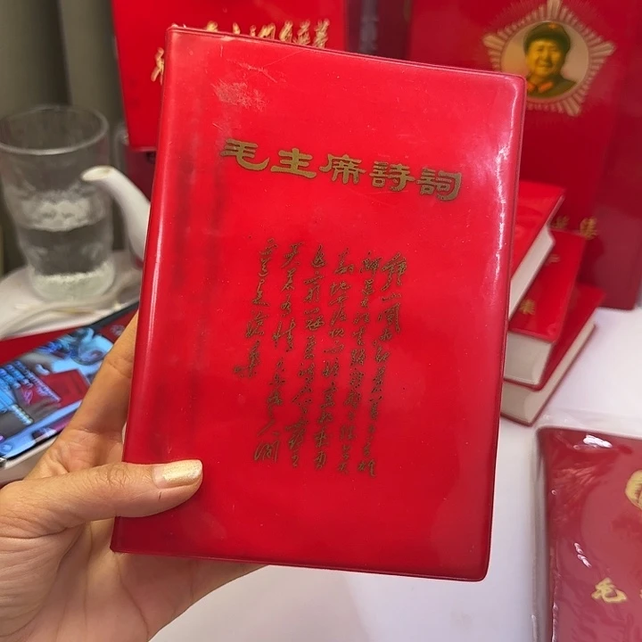 好书推荐给我啊哈哈