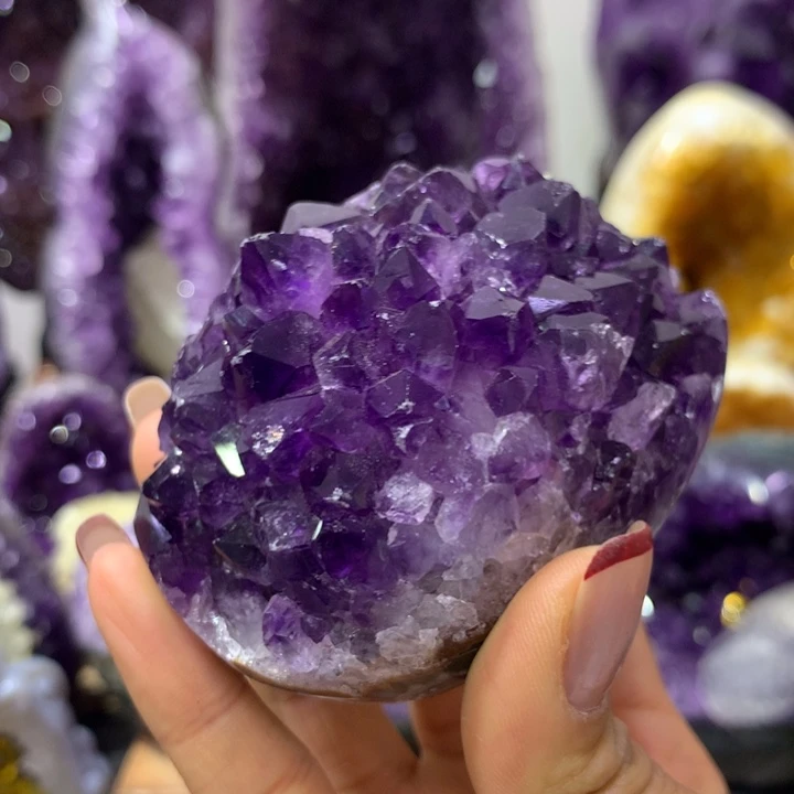 一***奇大型摆件（非配饰）未镶嵌水晶