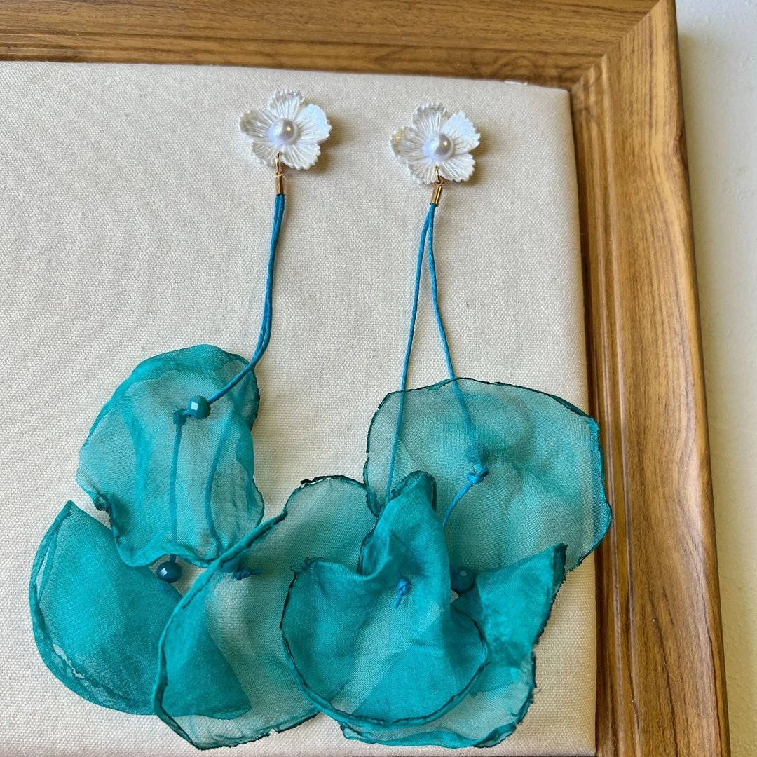 铜合金耳饰 湖蓝色长款花朵耳丁适合夏天海边拍照沙滩度假风耳环