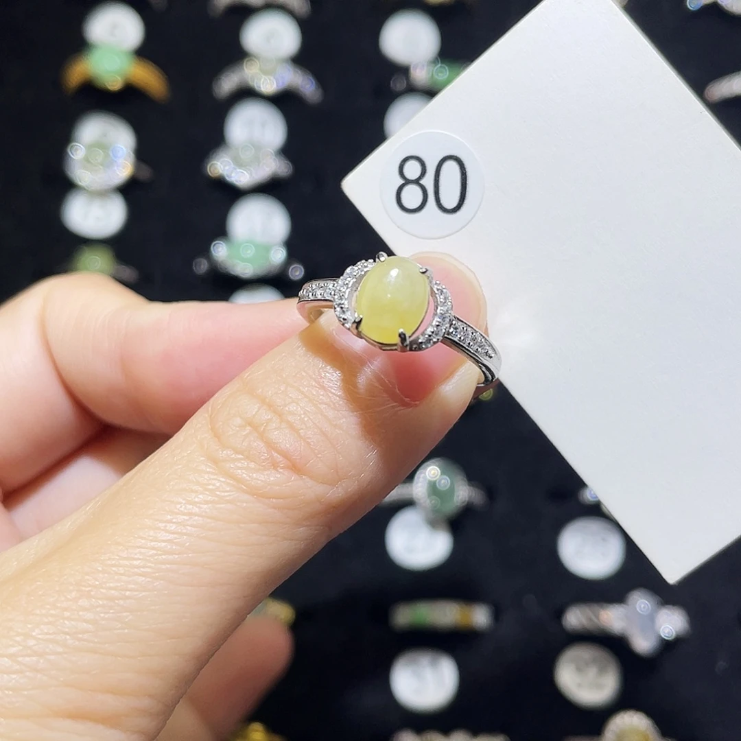 翡翠未镶嵌戒指戒指