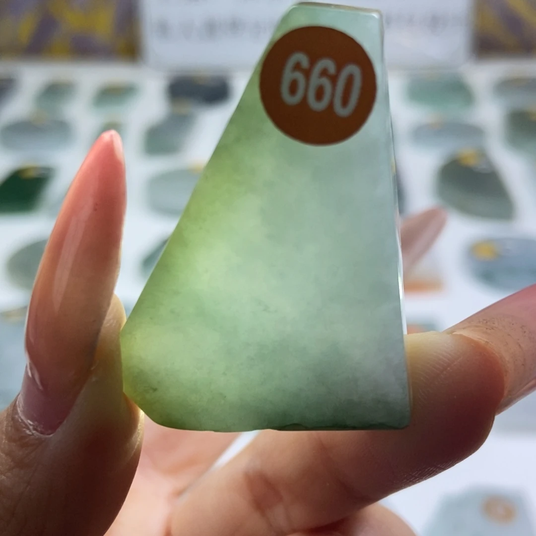 定制翡翠未镶嵌天然翡翠