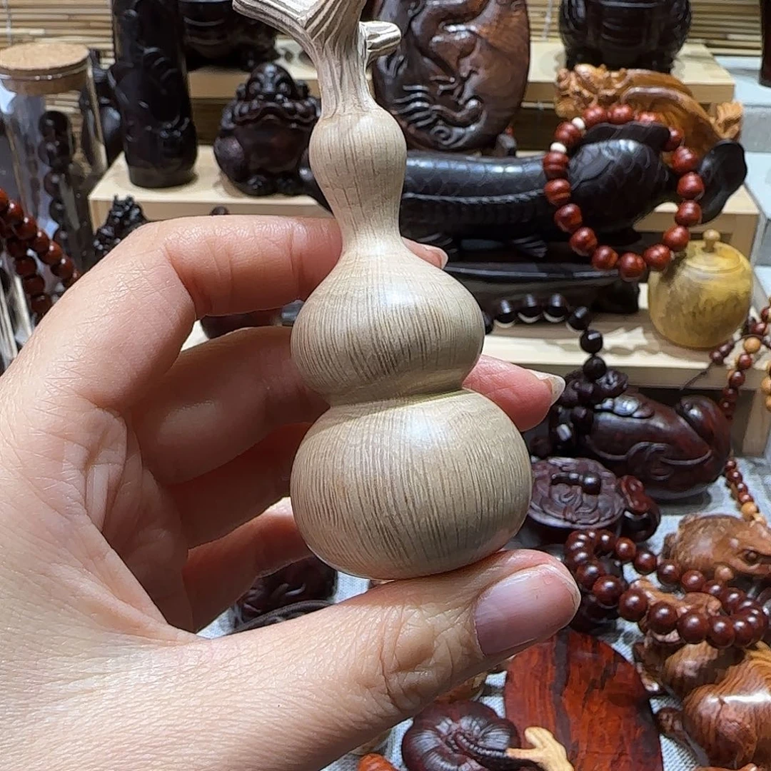 翔***踏木牛津木雕刻葫芦把件