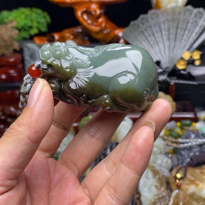 和田玉挂件未镶嵌请***哥