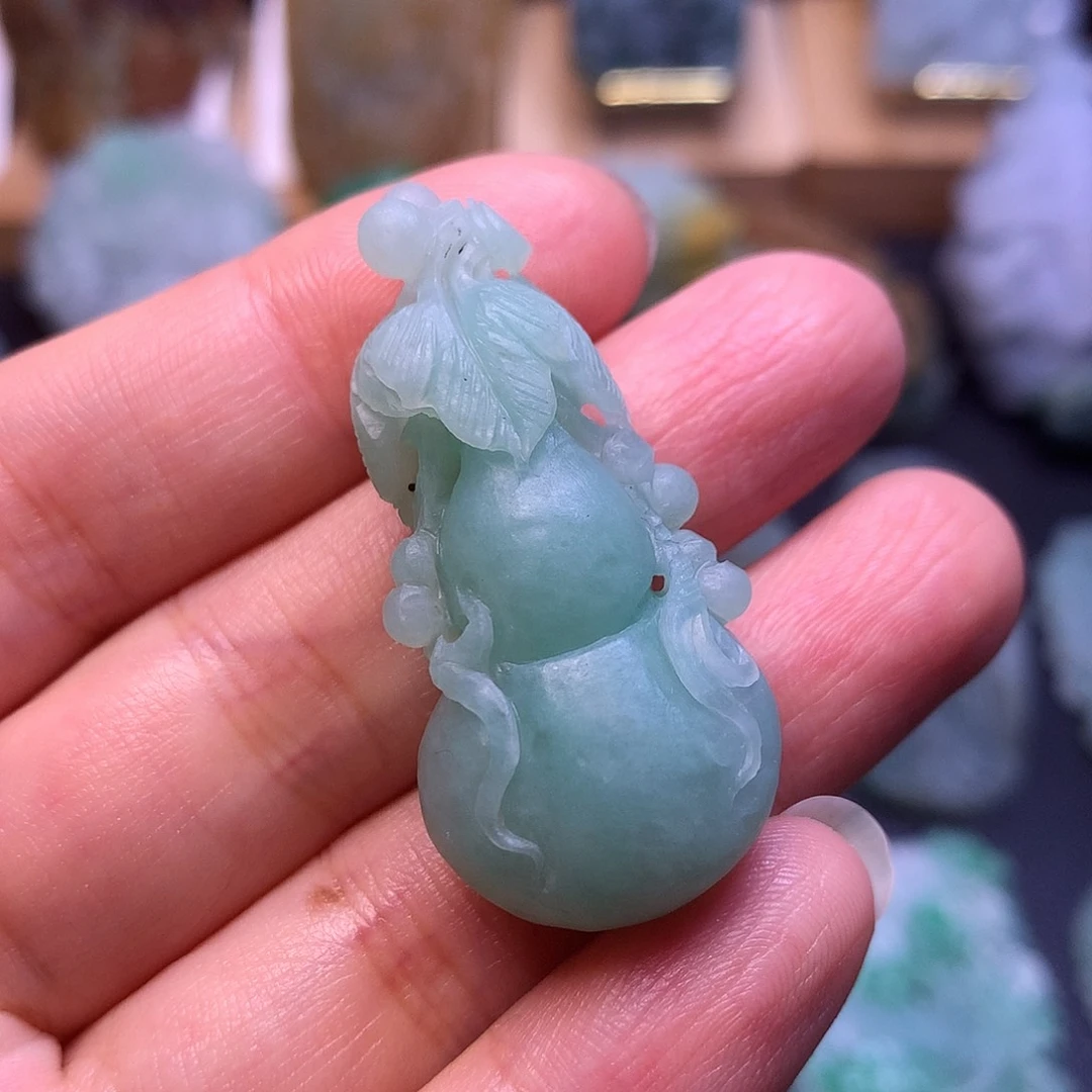 定制翡翠未镶嵌葫芦