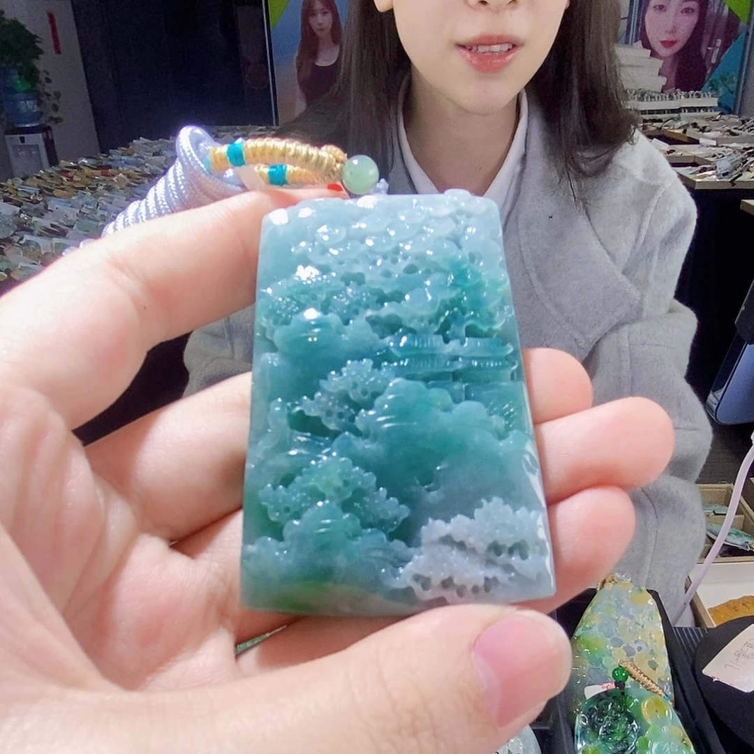 颈饰未镶嵌翡翠翡翠