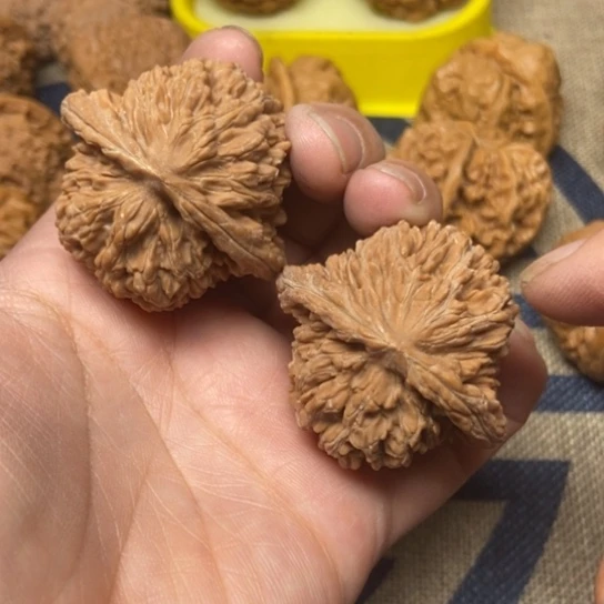 吊坠文玩核桃四座楼