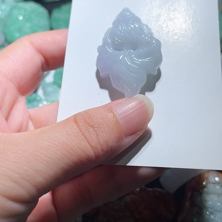 颈饰未镶嵌翡翠天