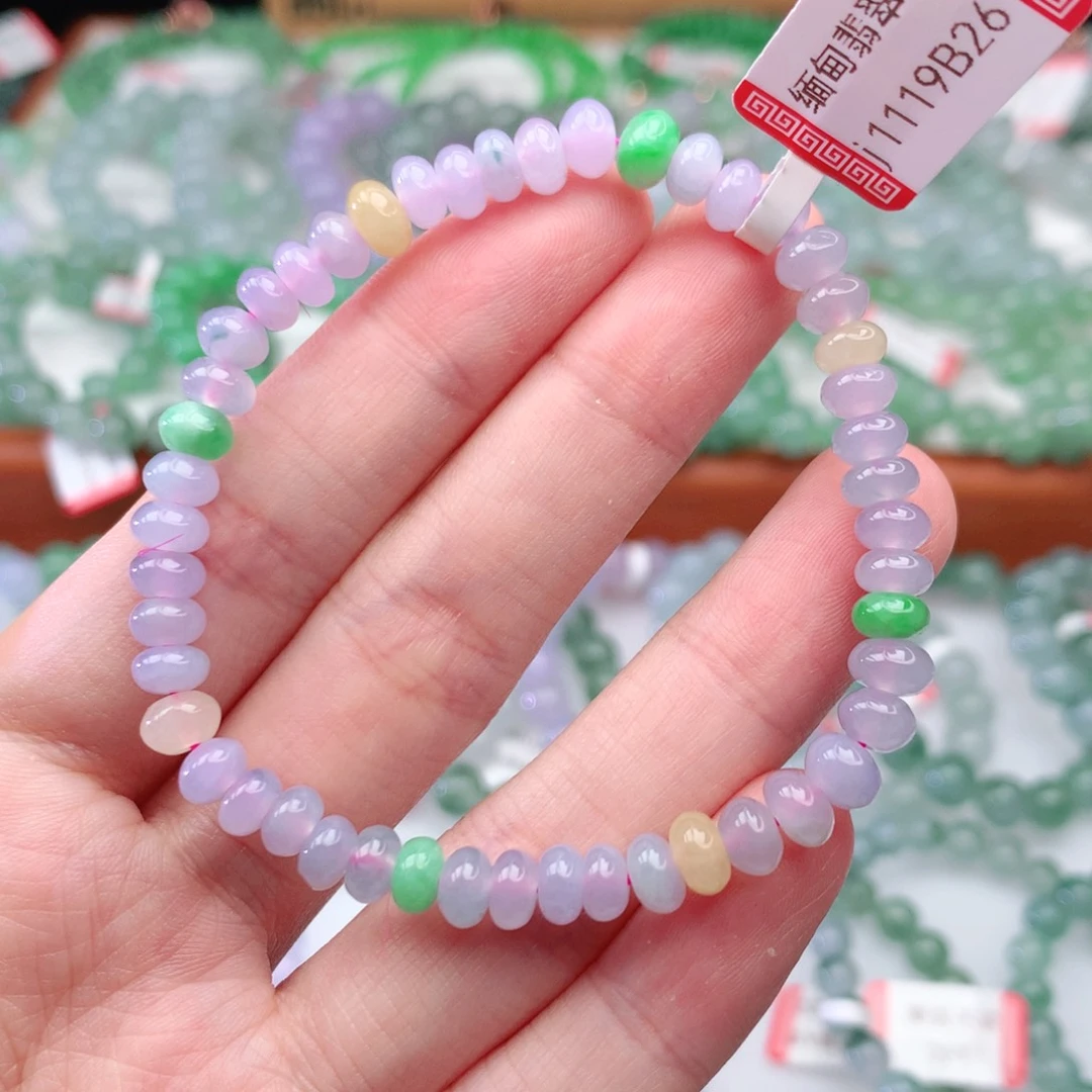 翡翠手链未镶嵌翡翠