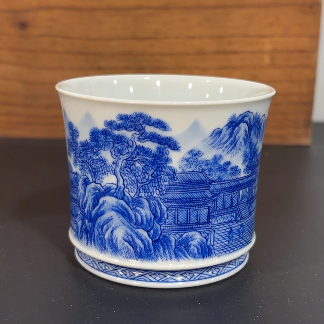 青花山水亭台楼阁直口杯