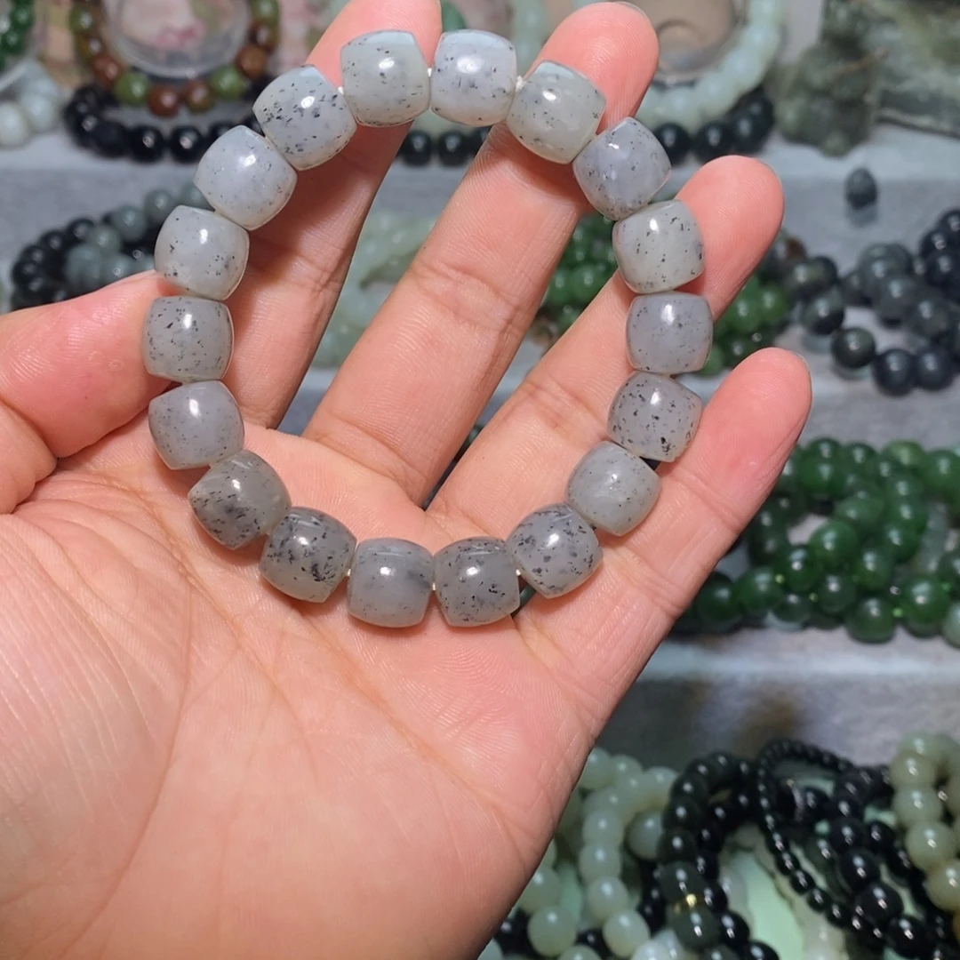 和田玉未镶嵌手链