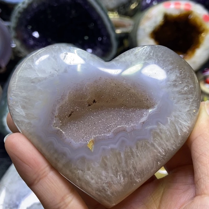 水晶爱心摆件未镶嵌