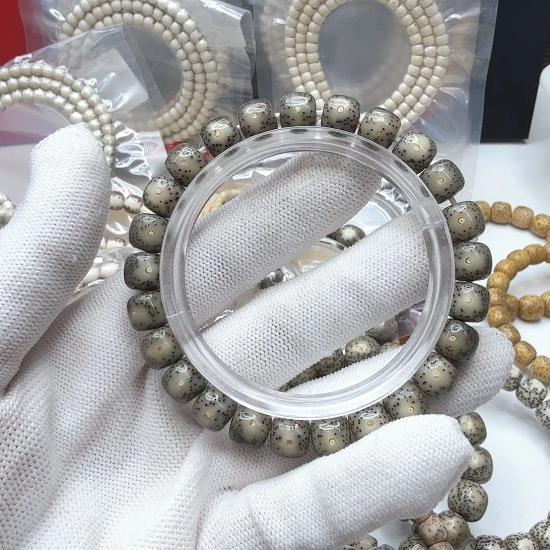 星月菩提吊坠6小冰糖帝王绿8左右