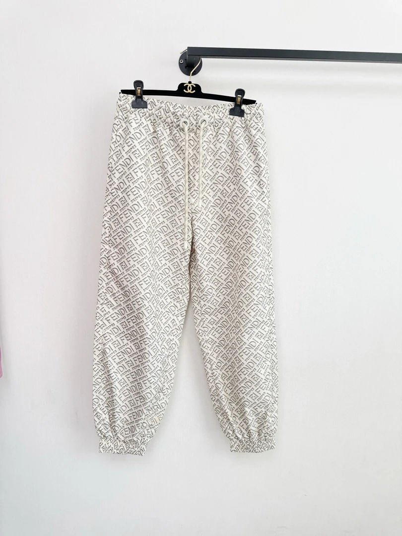 99新 FENDI/芬迪 运动裤 L码 腰围76-82 裤长103