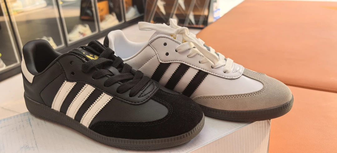 2025鼎级版本德训三叶草桑巴板鞋小白鞋男女休闲运动情侣款