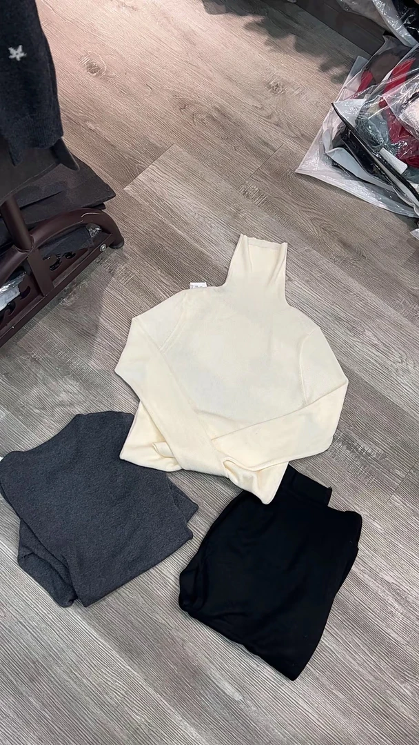 女春季常规款毛针织衫毛衣气质抹胸时尚紧身针织衫秋冬修身