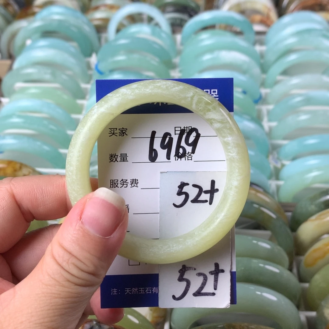 蛇纹石玉手镯未镶嵌6969