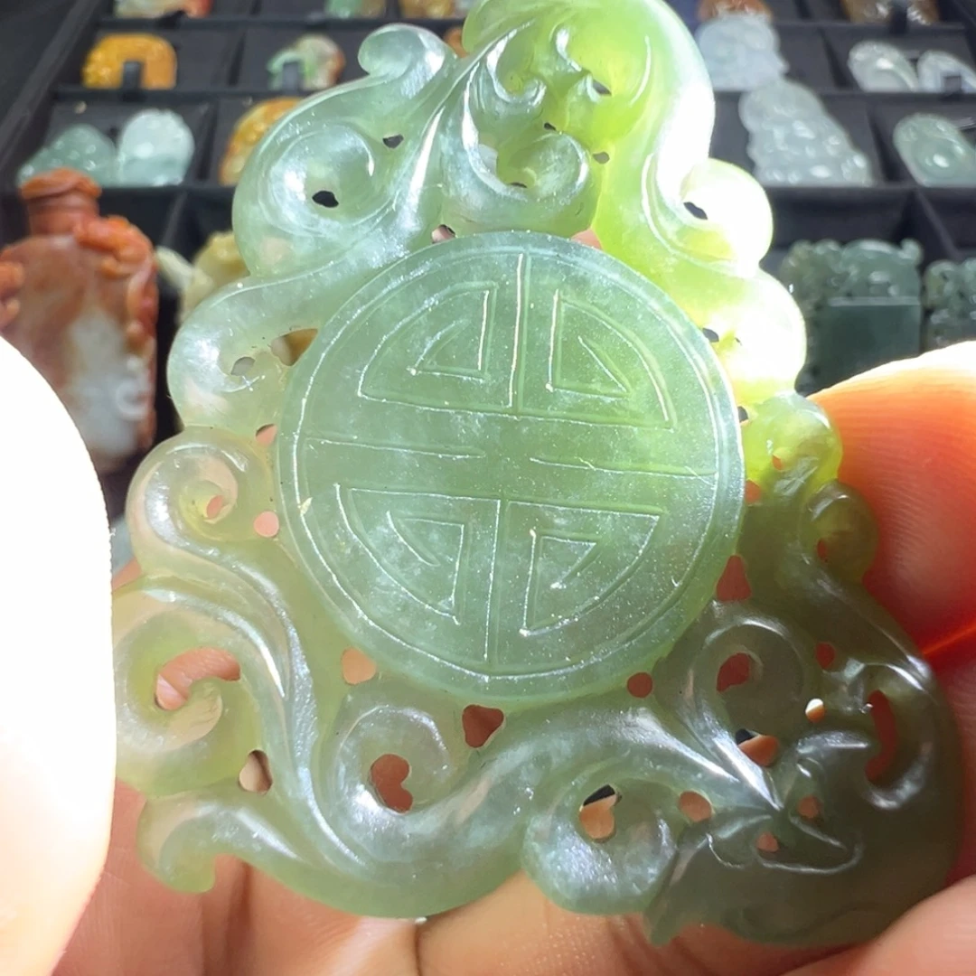 定制翡翠未镶嵌翡翠