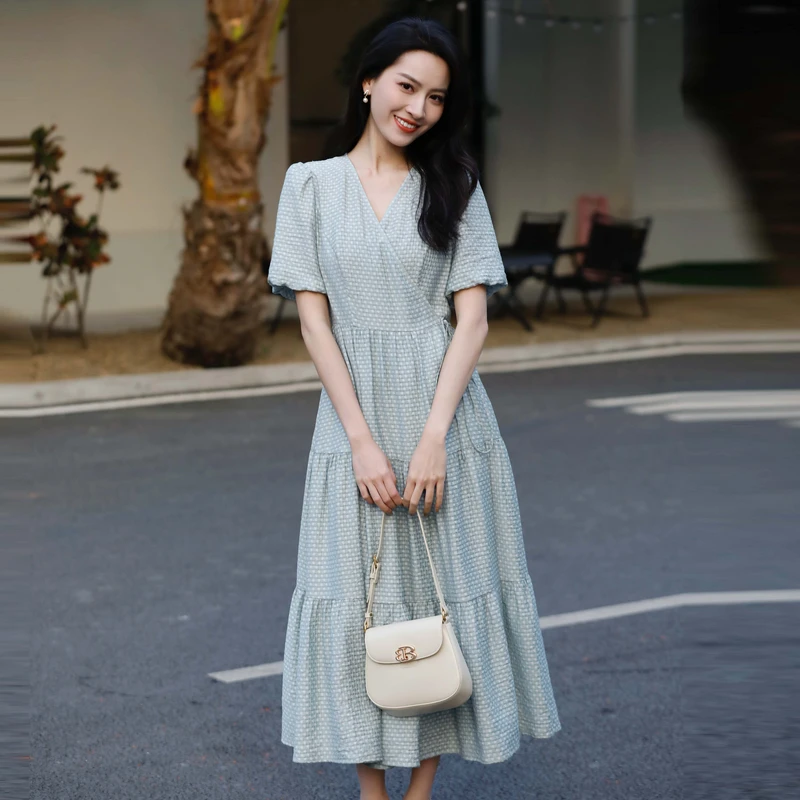 【粉丝专享】BuouBuou法式千金商场同款泡泡皱提花连衣裙女BKCG082