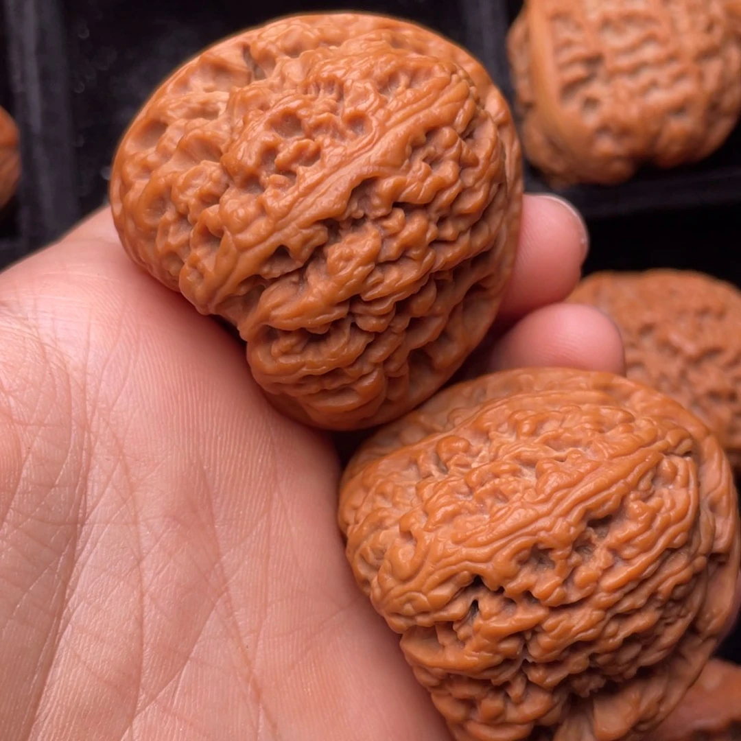 秦岭山脉文玩核桃