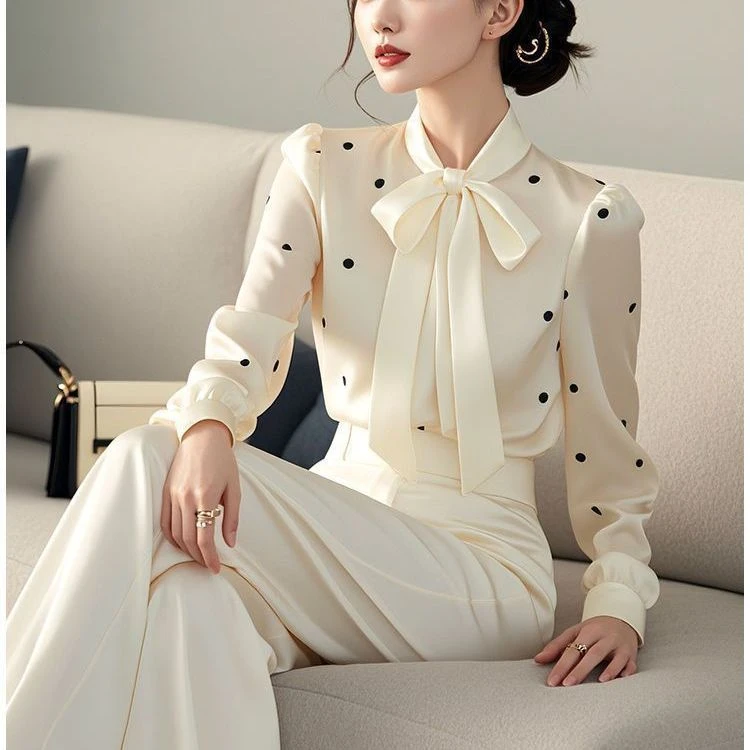 2025春搭又a又飒女装时髦洋气职业小香风波点蝴蝶结系带衬衫长袖