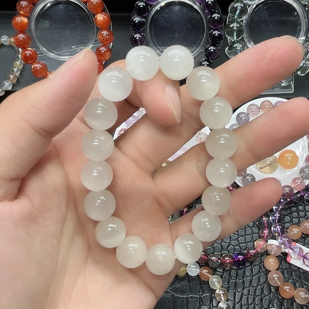 未镶嵌手链水晶好看