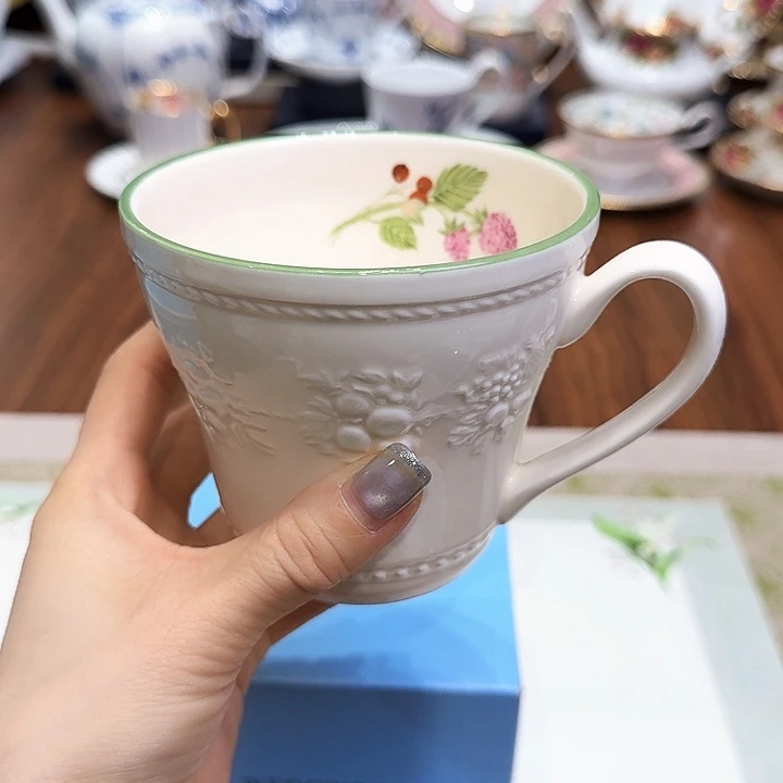 瓷片杯子杯子杯杯子杯子水杯