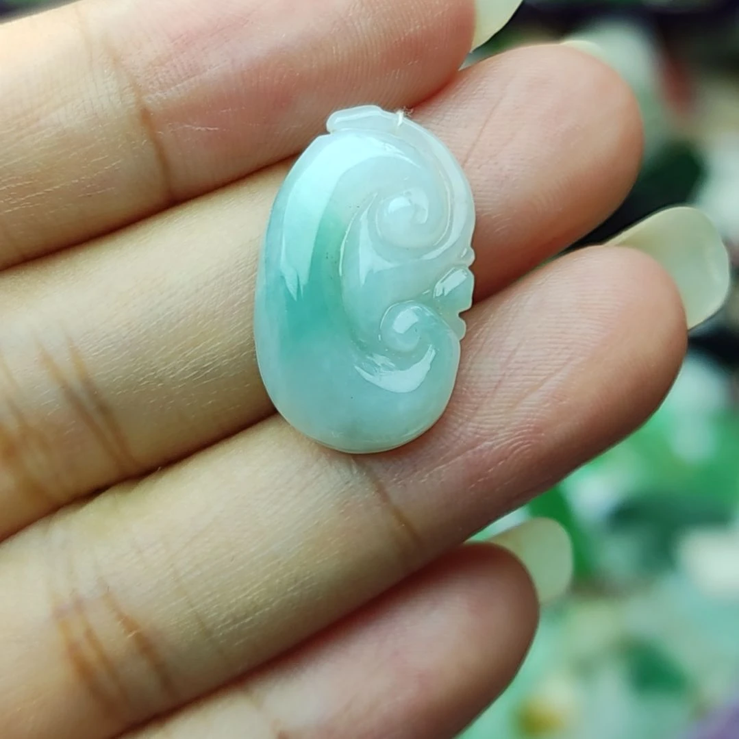 翡翠未镶嵌颈饰10