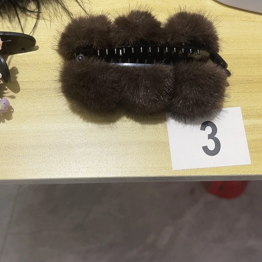 皮质铁合金蝴蝶结发夹