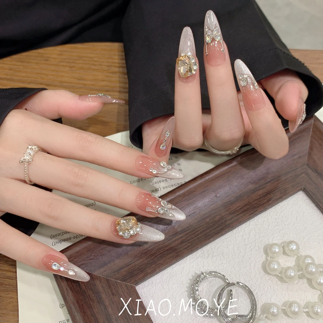 【旧梦拾光】小沫野穿戴甲香槟钻爆闪渐变猫眼蝴蝶钻气质显白款美甲