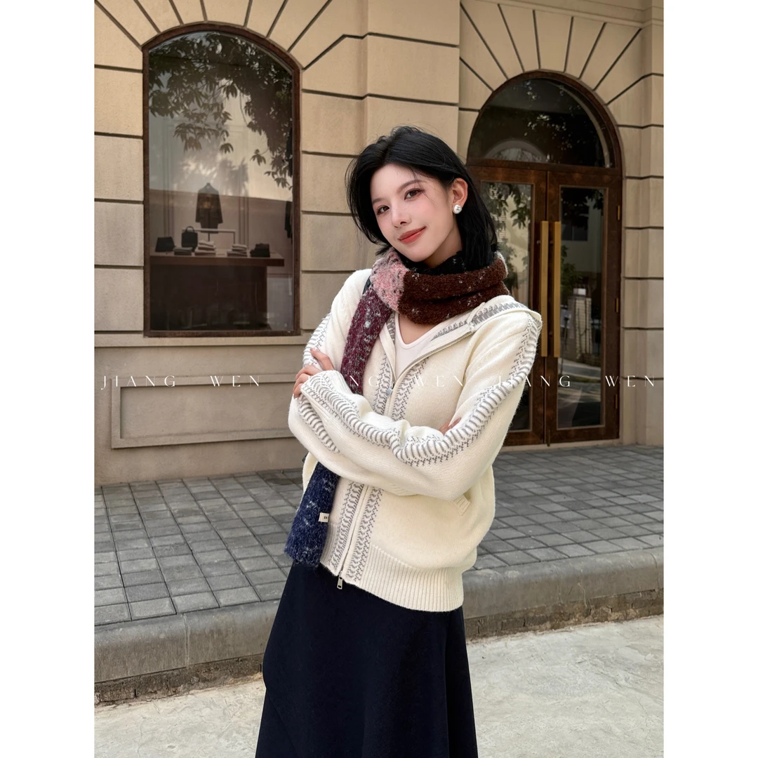 【莫吉托】姜雯“羊毛”定制款长袖白色针织衫连帽毛衣开衫外套