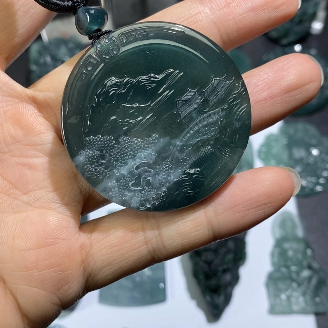 定制翡翠未镶嵌浅雕山水牌
