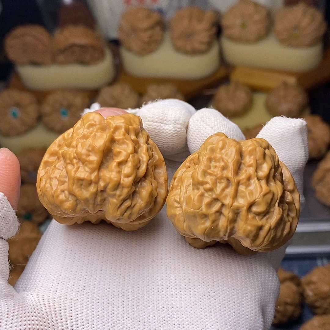 文玩核桃吊坠38蛤蟆头