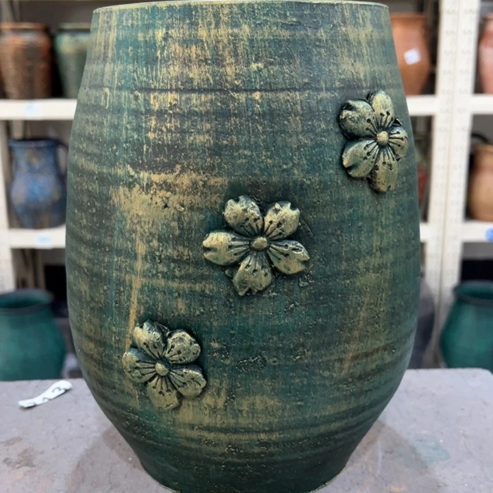 19.9-1微瑕土陶木桶绿金金花