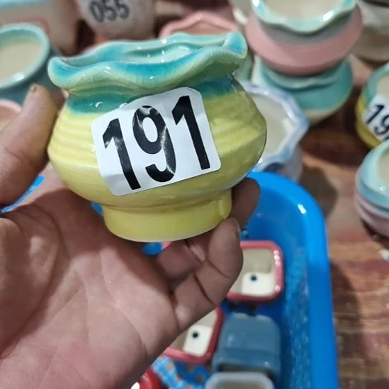 微瑕陶瓷盆12包邮